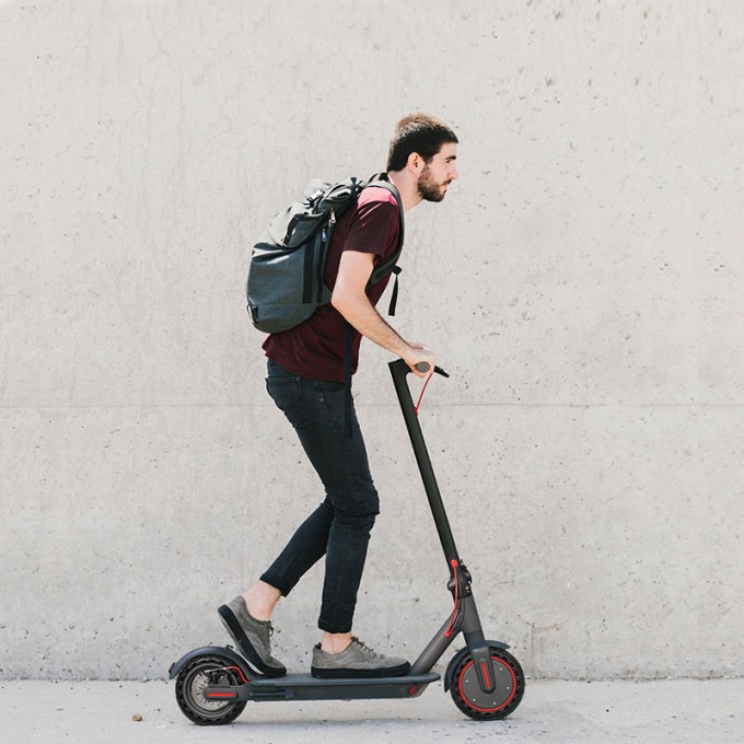 AERIUM AOVO PRO elektromos roller, fekete